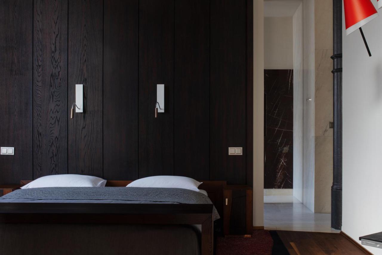 Hotel Monopol Wroclaw Bagian luar foto Bedroom