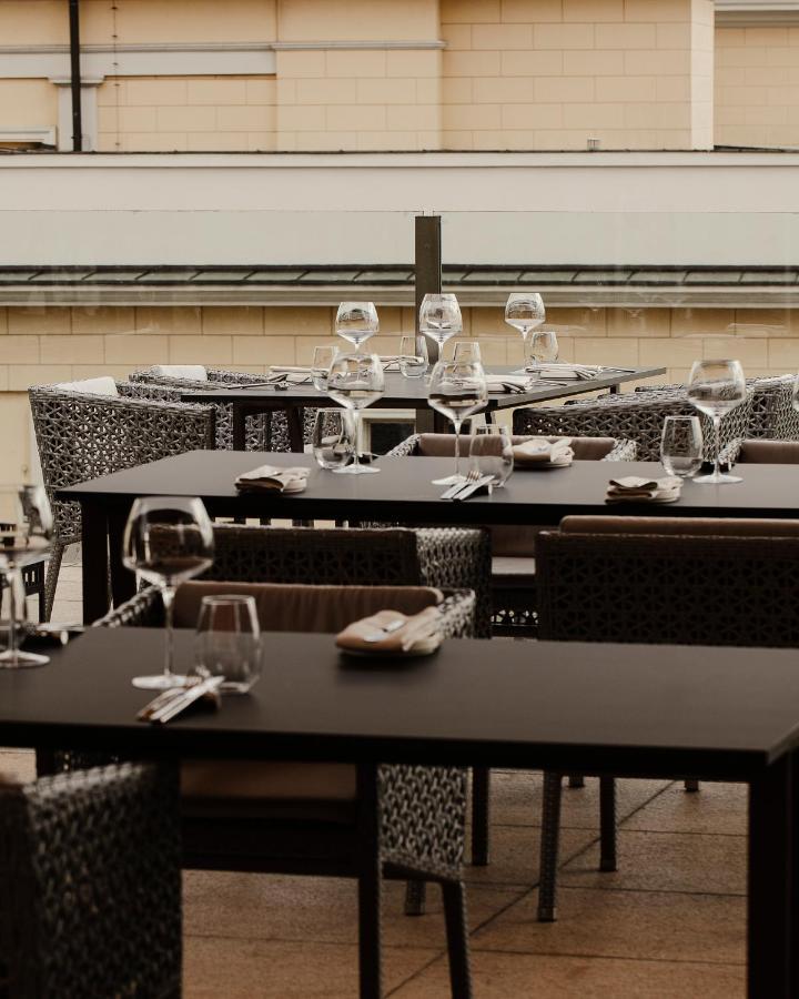 Hotel Monopol Wroclaw Bagian luar foto Restaurant